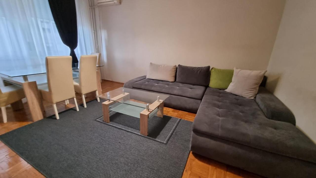 Slavija Square Apartments Belgrad Zewnętrze zdjęcie